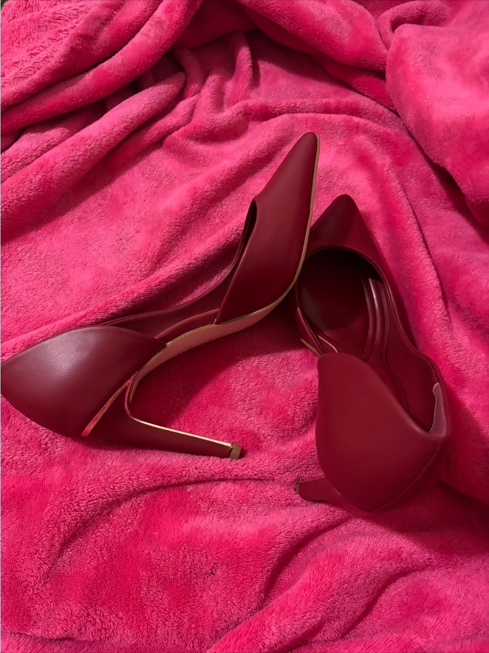 Women's Jessica Simpson Red Pointed Toe High Heel Pumps